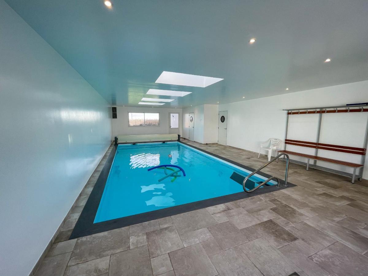 Ty Menez Heol - Magnifique Villa Avec Piscine Ploudalmézeau エクステリア 写真